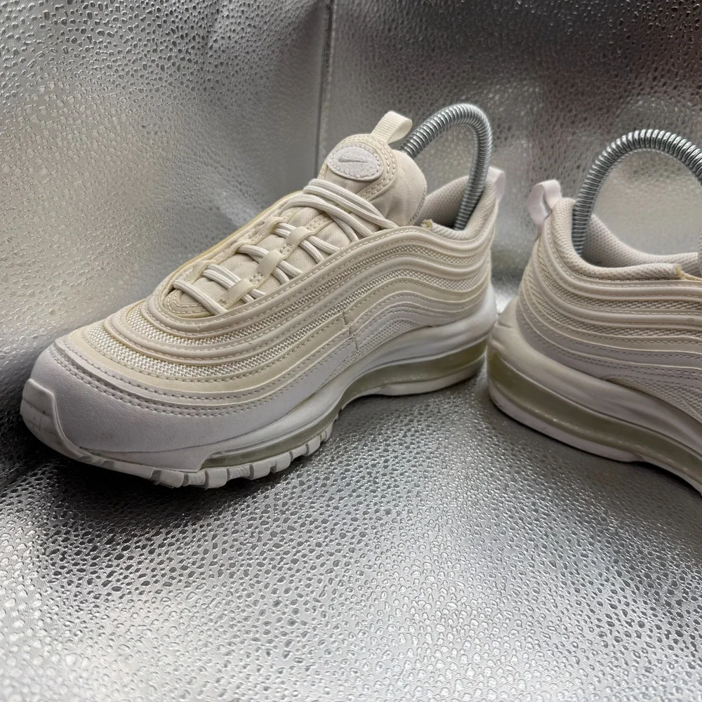 Size 6 Nike Air‎ Max 97 Low Top Off-White Womens Athletic Sneakers DH8016-100